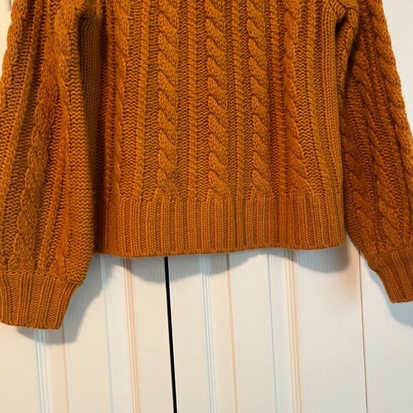 Sweater - Picture 3 of 3